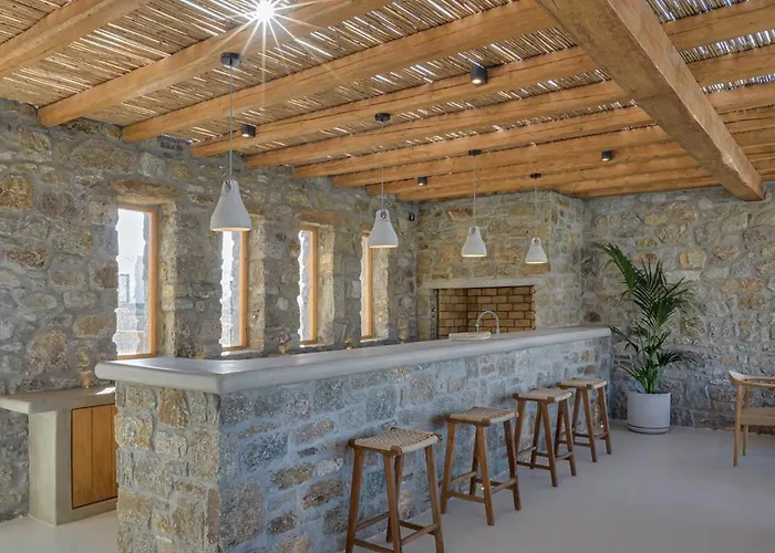 Villa Myconian Caulk *